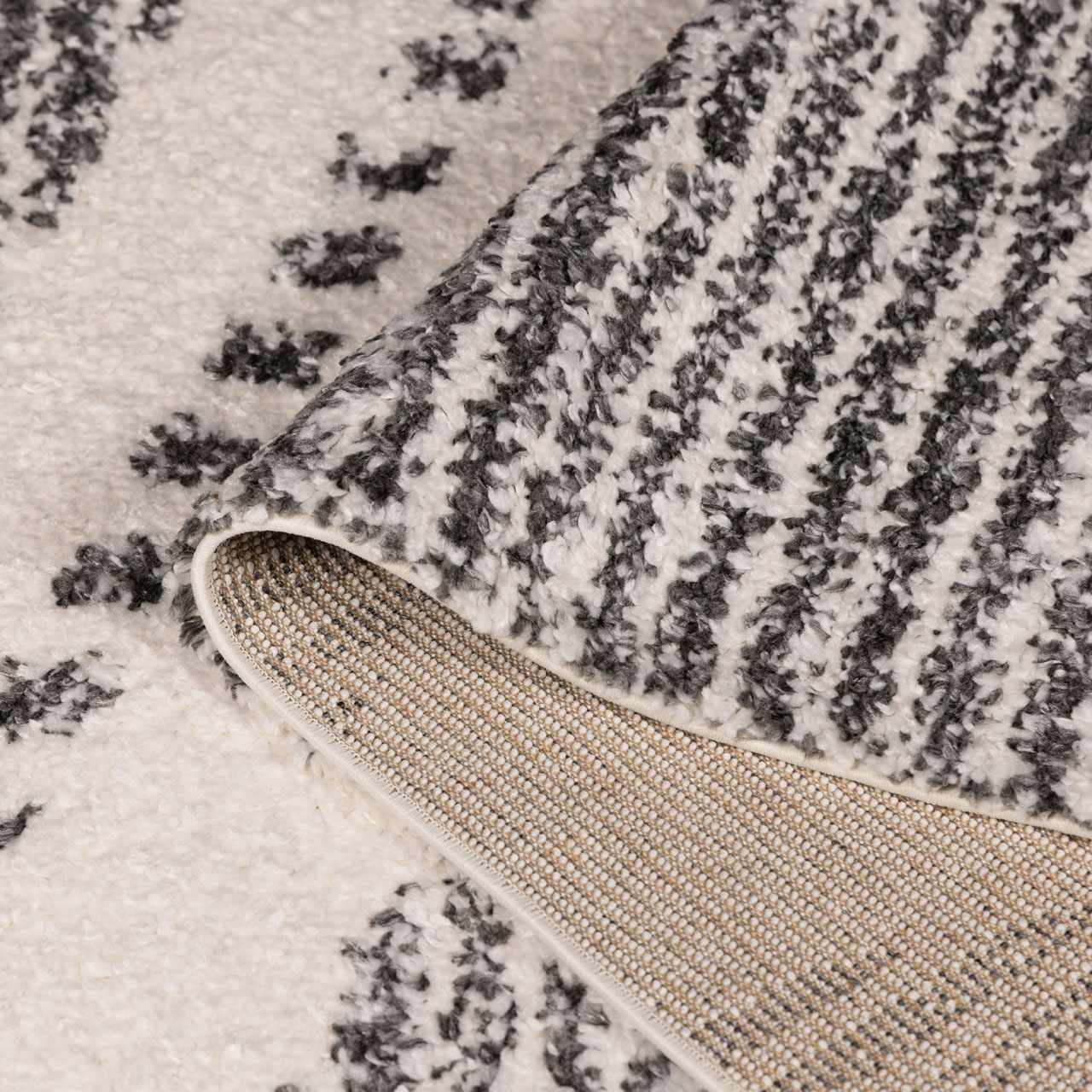 Trunding Plush Area Rug for Cozy Indoor Spaces
